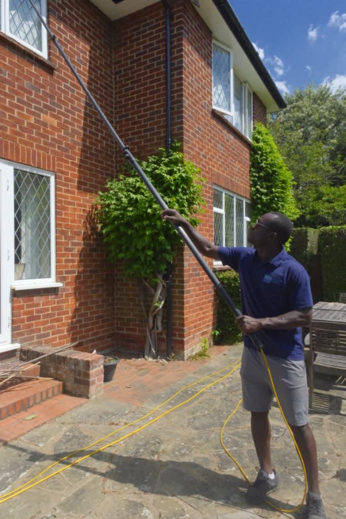 Images Louis&Co Cleaning Services (Window Cleaning)