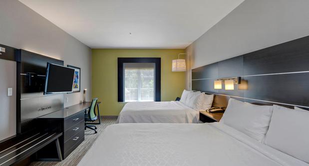 Images Holiday Inn Express & Suites Kilgore North, an IHG Hotel