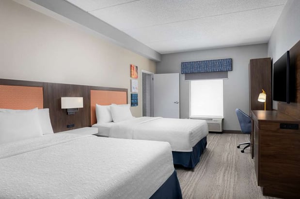 Images Hampton Inn Louisville-Airport
