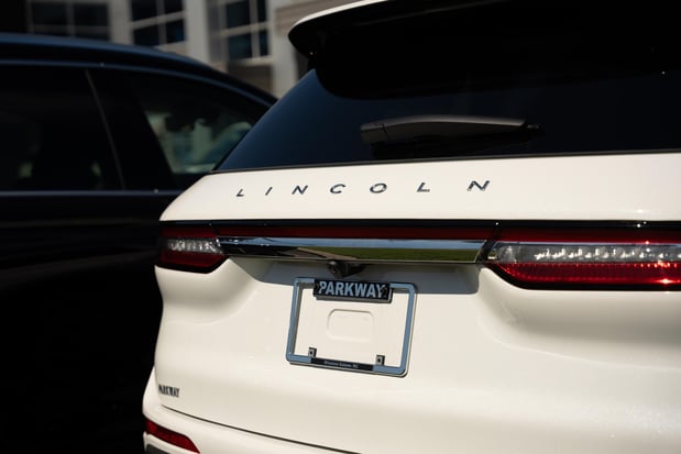 Images Parkway Lincoln