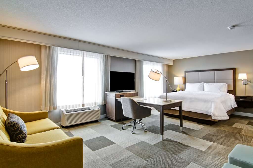 Images Hampton Inn & Suites by Hilton Saskatoon Airport