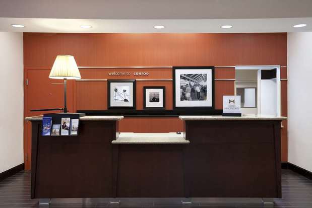 Images Hampton Inn & Suites Conroe - I-45 North
