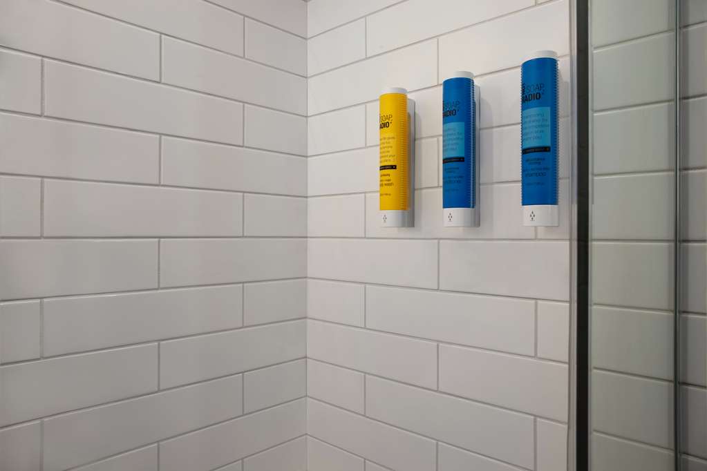 Images Tru by Hilton Toronto Airport West