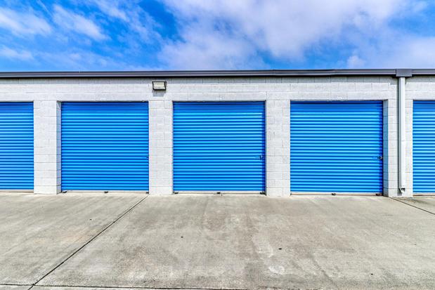 Images SmartStop Self Storage