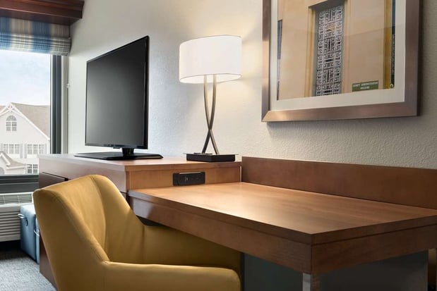 Images Hampton Inn Appleton-Fox River Mall Area