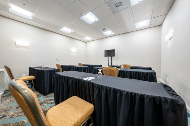 Images Crowne Plaza Ventura Beach by IHG