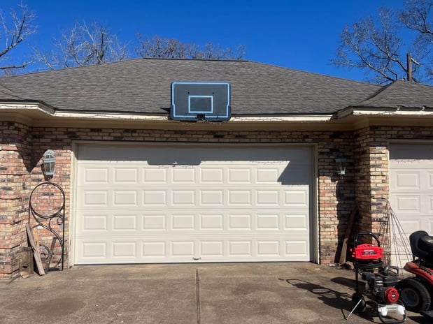 Images Pineywoods Overhead Door