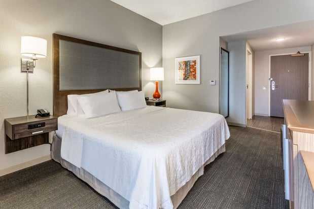 Images Hampton Inn Eau Claire