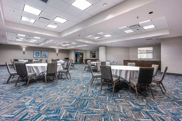 Images Embassy Suites by Hilton Indianapolis Downtown