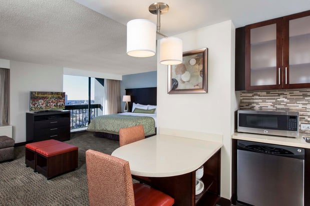 Images Staybridge Suites Atlanta - Midtown by IHG