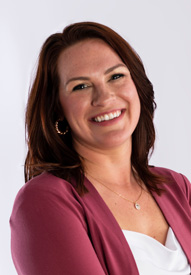 Danielle Buttram headshot
