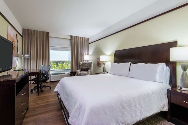 Images Hilton Garden Inn West Palm Beach Airport