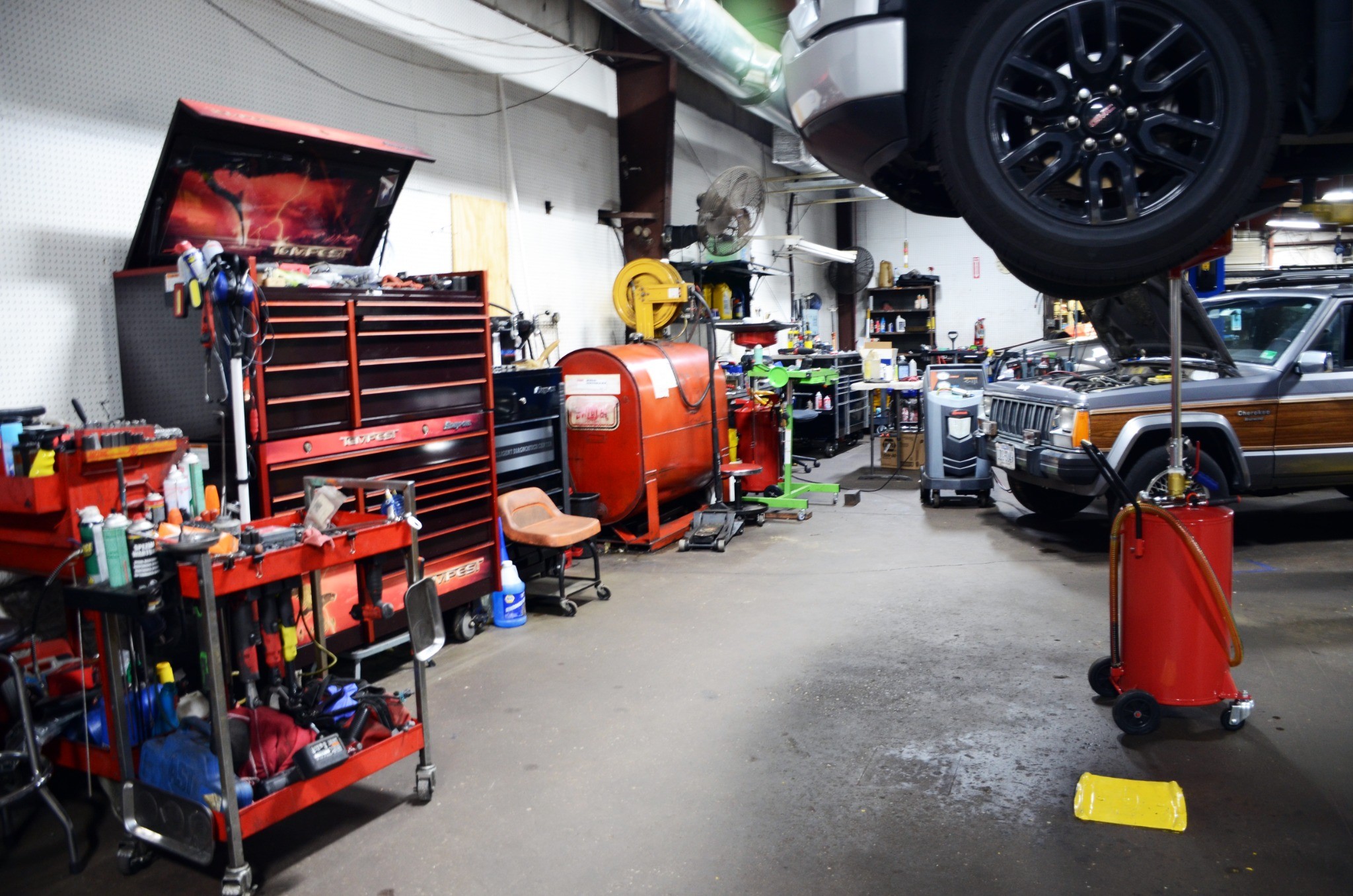 Air Park Auto Service Shop Photo