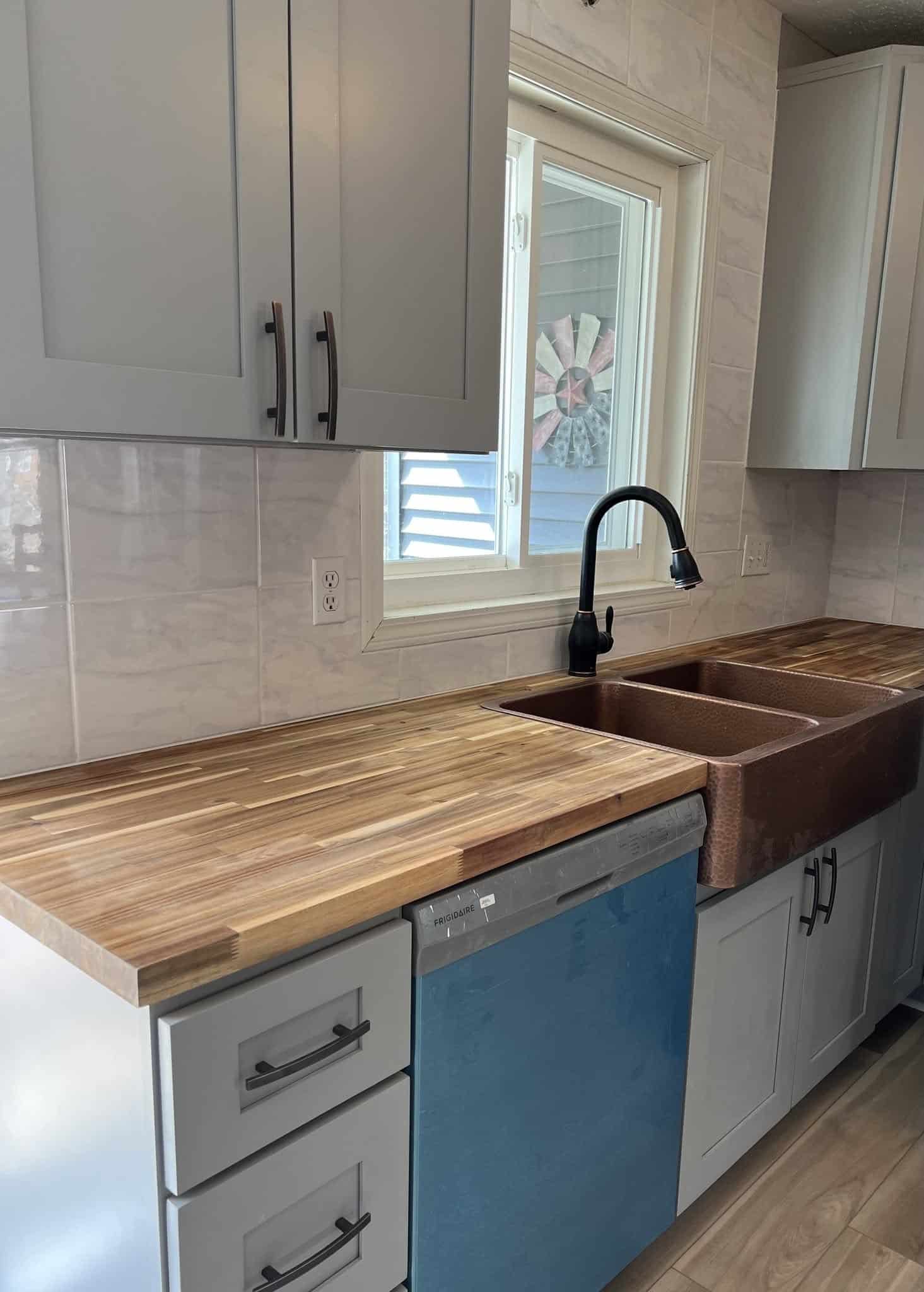 Kitchen remodeling contractor