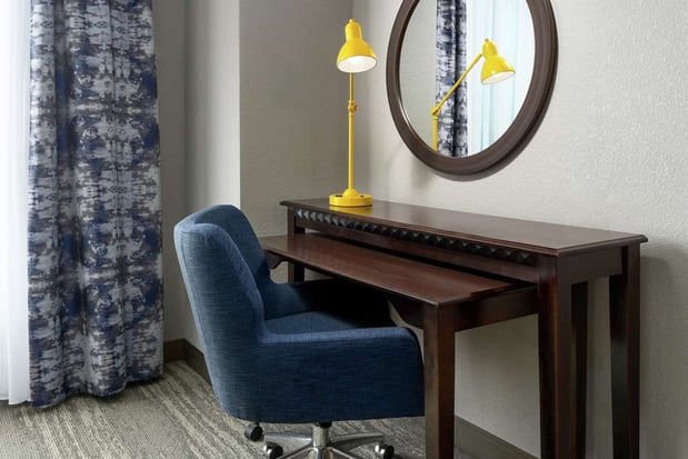 Images Hampton Inn & Suites National Harbor/Alexandria Area