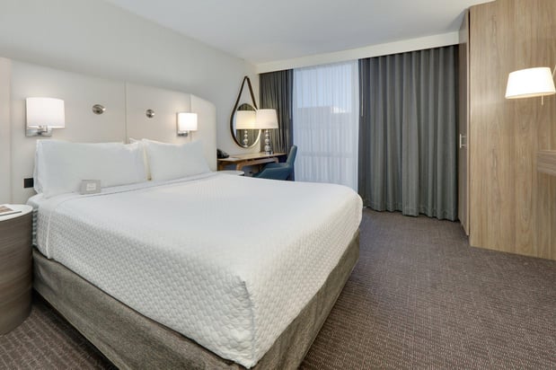 Images Crowne Plaza Dallas Downtown by IHG