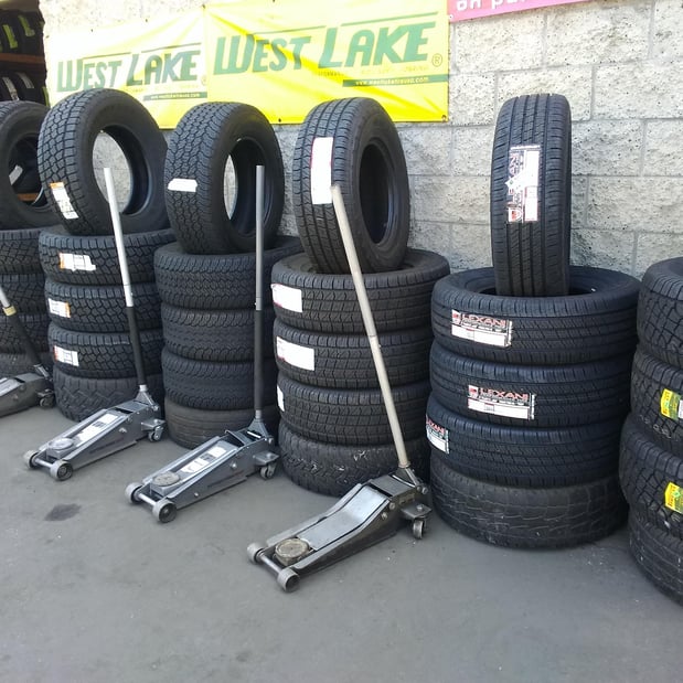 Images MC Tires