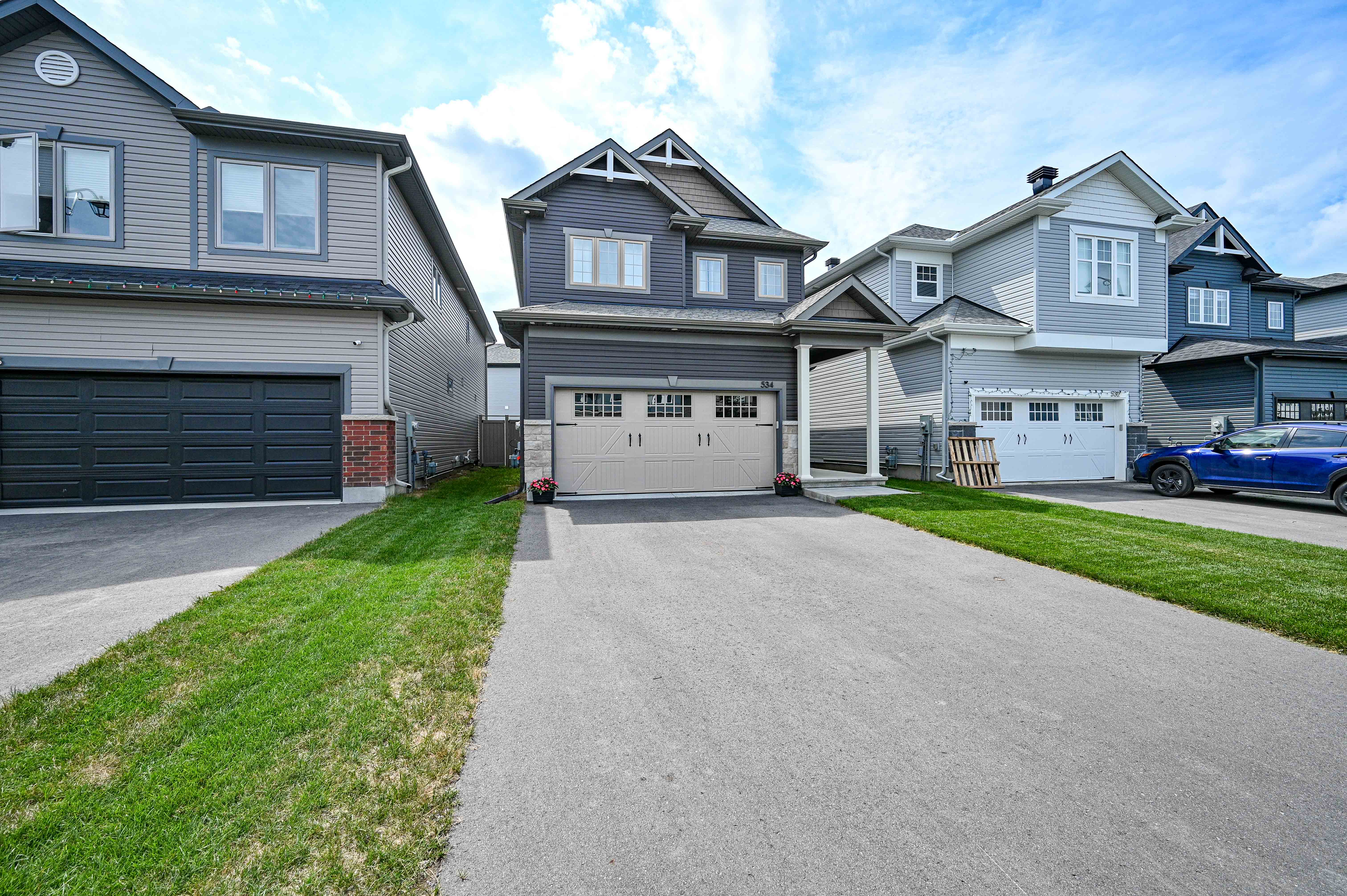 Images Leif Olson - Ottawa Real Estate Agent - Hamre Team RE/MAX Affiliates