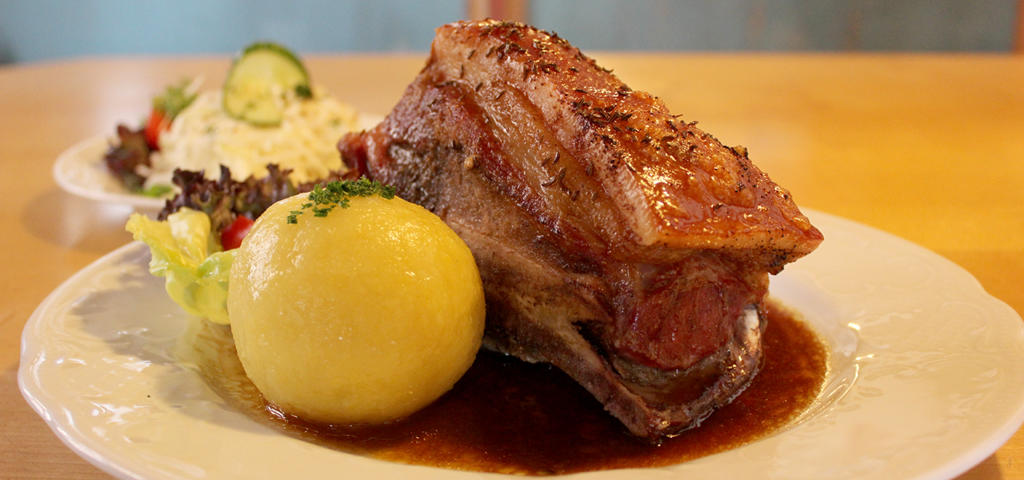 Restaurant Zur Tini, Dorfstrasse 7 in Oberammergau