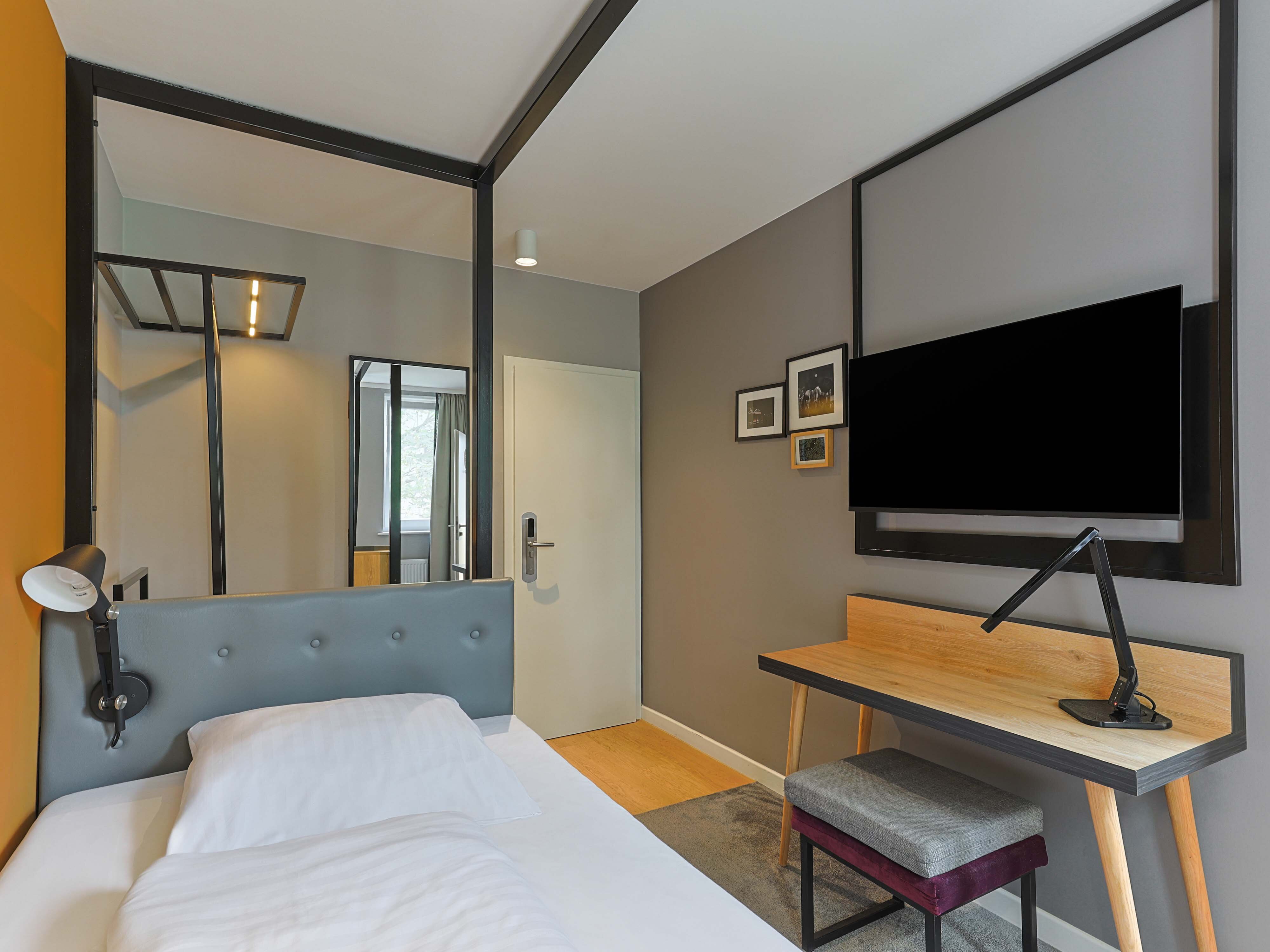 B&B HOTEL Hamburg-Hbf, Ellmenreichstraße 20 in Hamburg