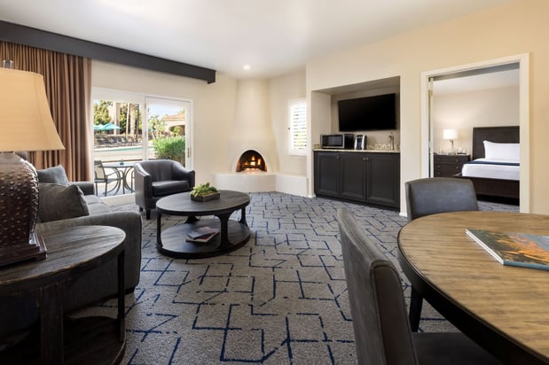 Images Scottsdale Plaza Resort