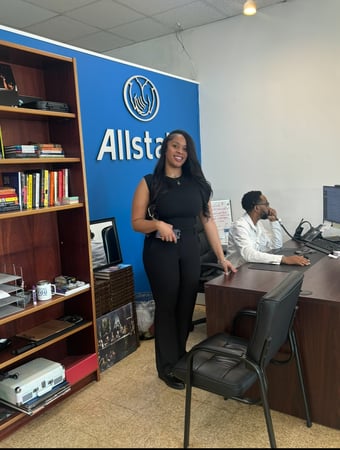 Images Jasmine Johnson: Allstate Insurance