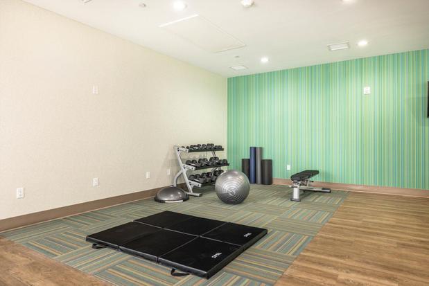 Images Holiday Inn Express & Suites San Jose – Silicon Valley by IHG