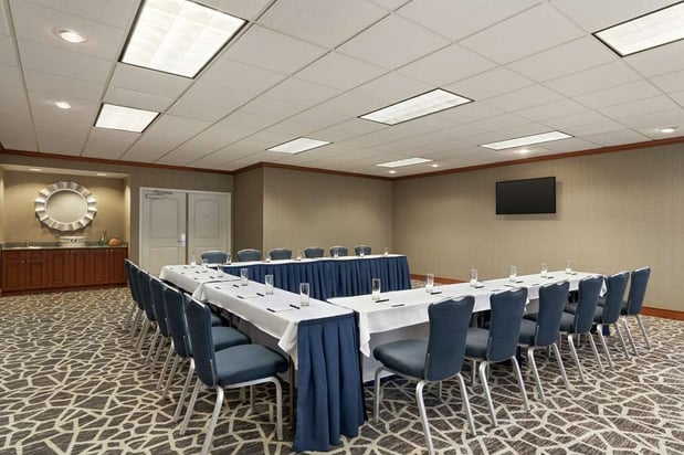 Images Homewood Suites by Hilton Allentown-Bethlehem Airport