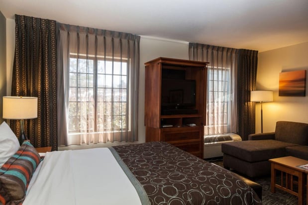 Images Staybridge Suites Colorado Springs North by IHG