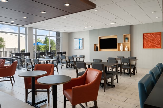 Images Holiday Inn Express & Suites Tampa East - Ybor City by IHG