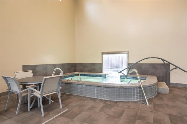 Images Hampton Inn & Suites Logan