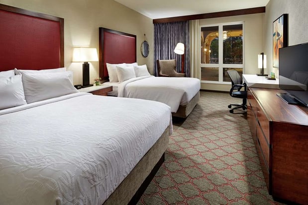 Images Hilton Garden Inn San Diego Old Town/SeaWorld Area