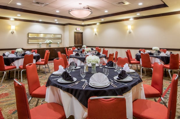 Images Crowne Plaza Anchorage-Midtown by IHG