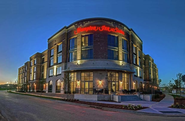Images Hampton Inn & Suites Franklin Berry Farms