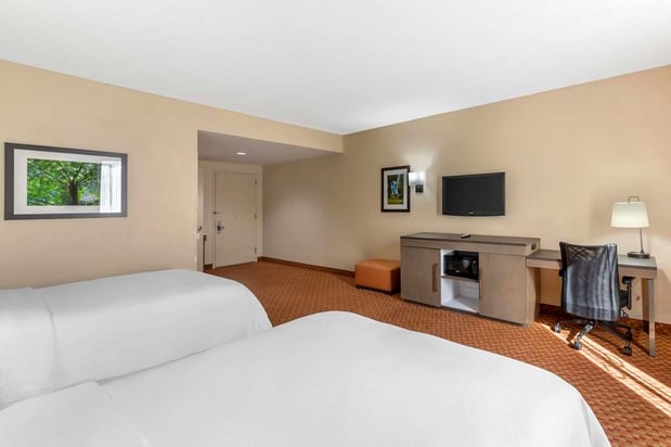 Images Best Western Plus Kendall Hotel & Suites