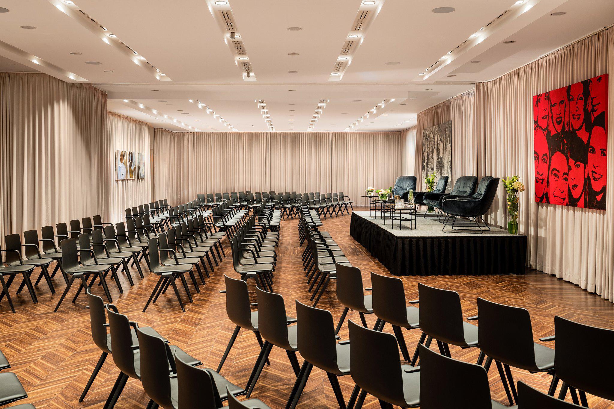 Le Méridien Vienna, Robert-Stolz-Platz 1 in Vienna