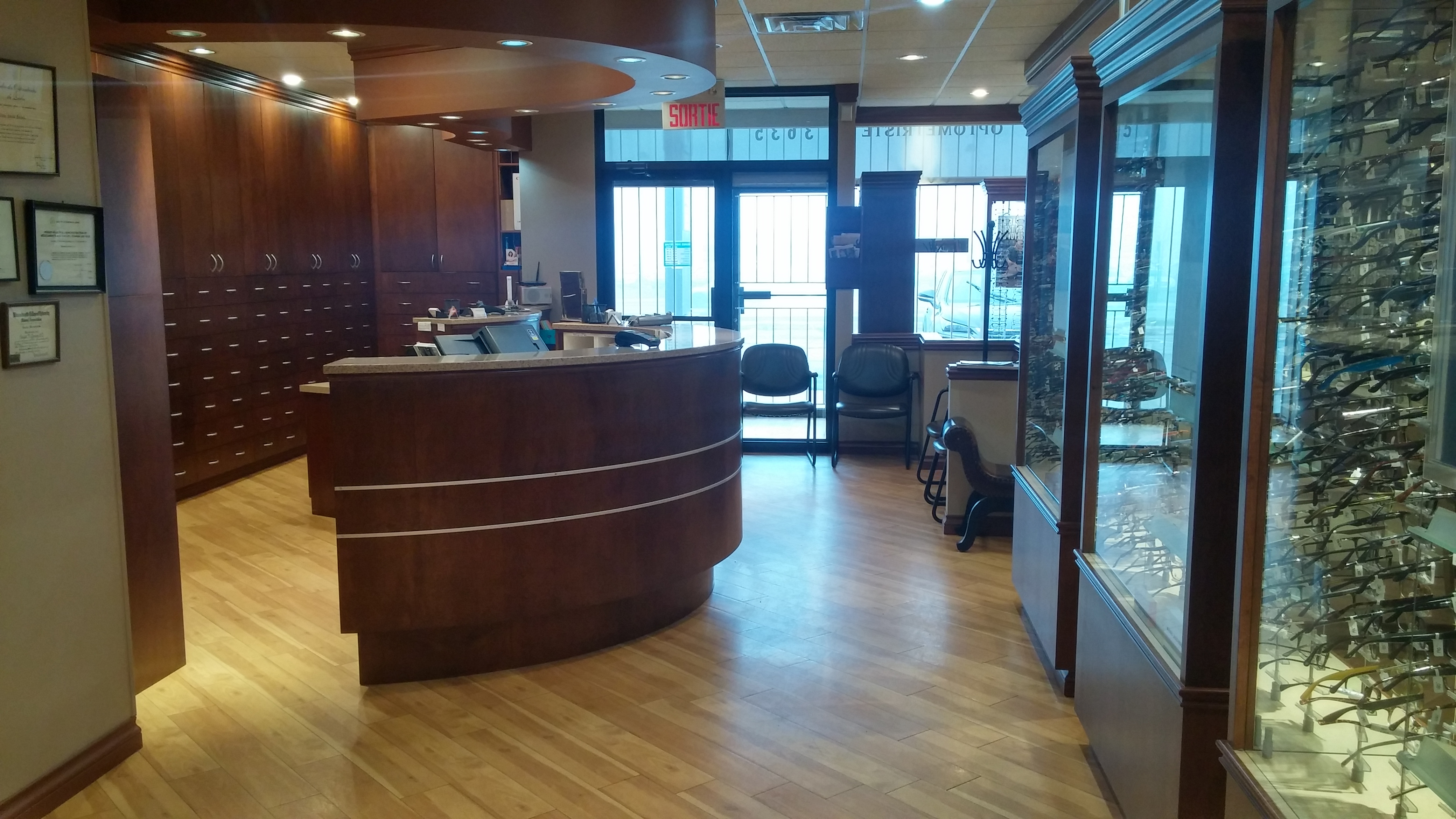 Images Fovéa Optométriste - Opticien Dollard-des-Ormeaux