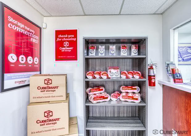 Images CubeSmart Self Storage
