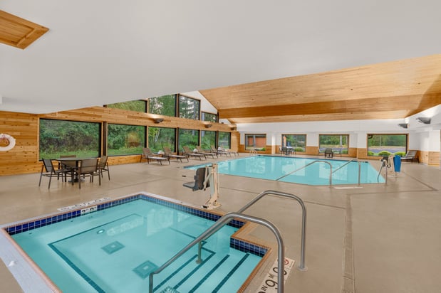 Images Holiday Inn Express & Suites Hayward by IHG