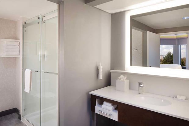 Images Hampton Inn & Suites Atlanta Airport North I85