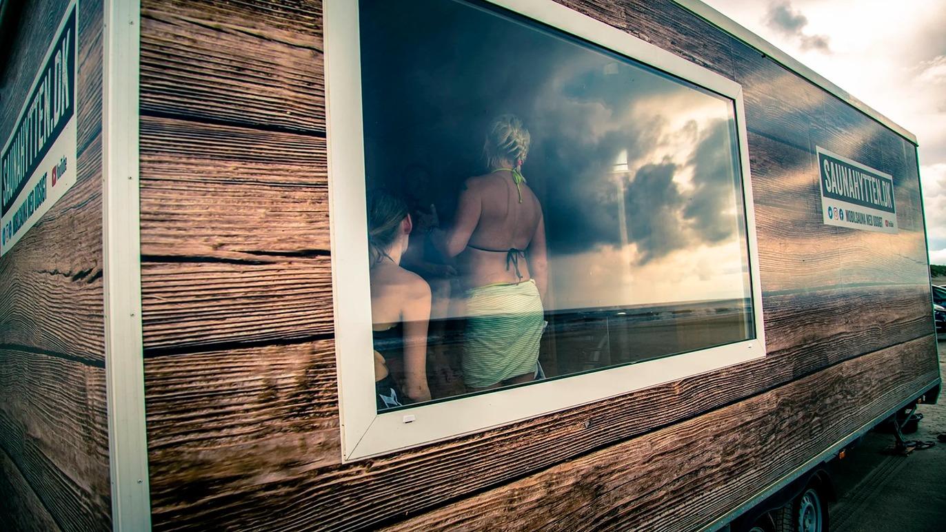 Images Pigen Og Saunamobil