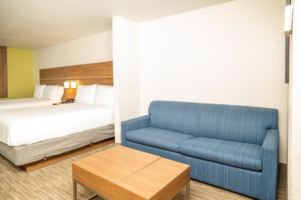 Images Holiday Inn Express & Suites Hesperia by IHG