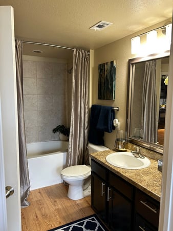 Images Queenston Manor