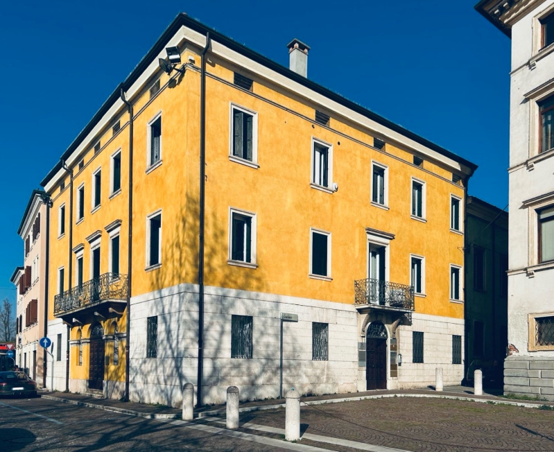 Images Avvocato Laura Marin