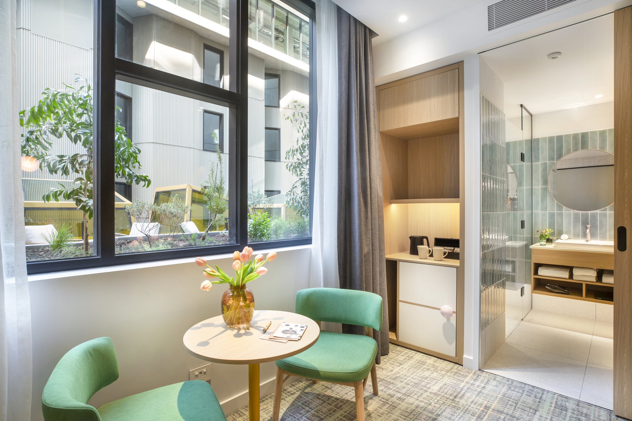Images Holiday Inn Melbourne Bourke Street Mall by IHG