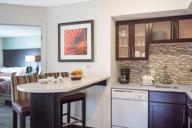 Images Staybridge Suites Wilmington-Newark by IHG