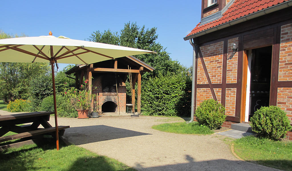 Ribbäcker - Ofencafé in Ribbeck - Café und Biergarten, Am Birnbaum 5 in Nauen