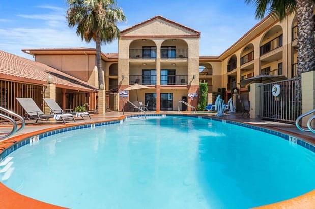 Images Best Western Plus Executive Inn & Suites