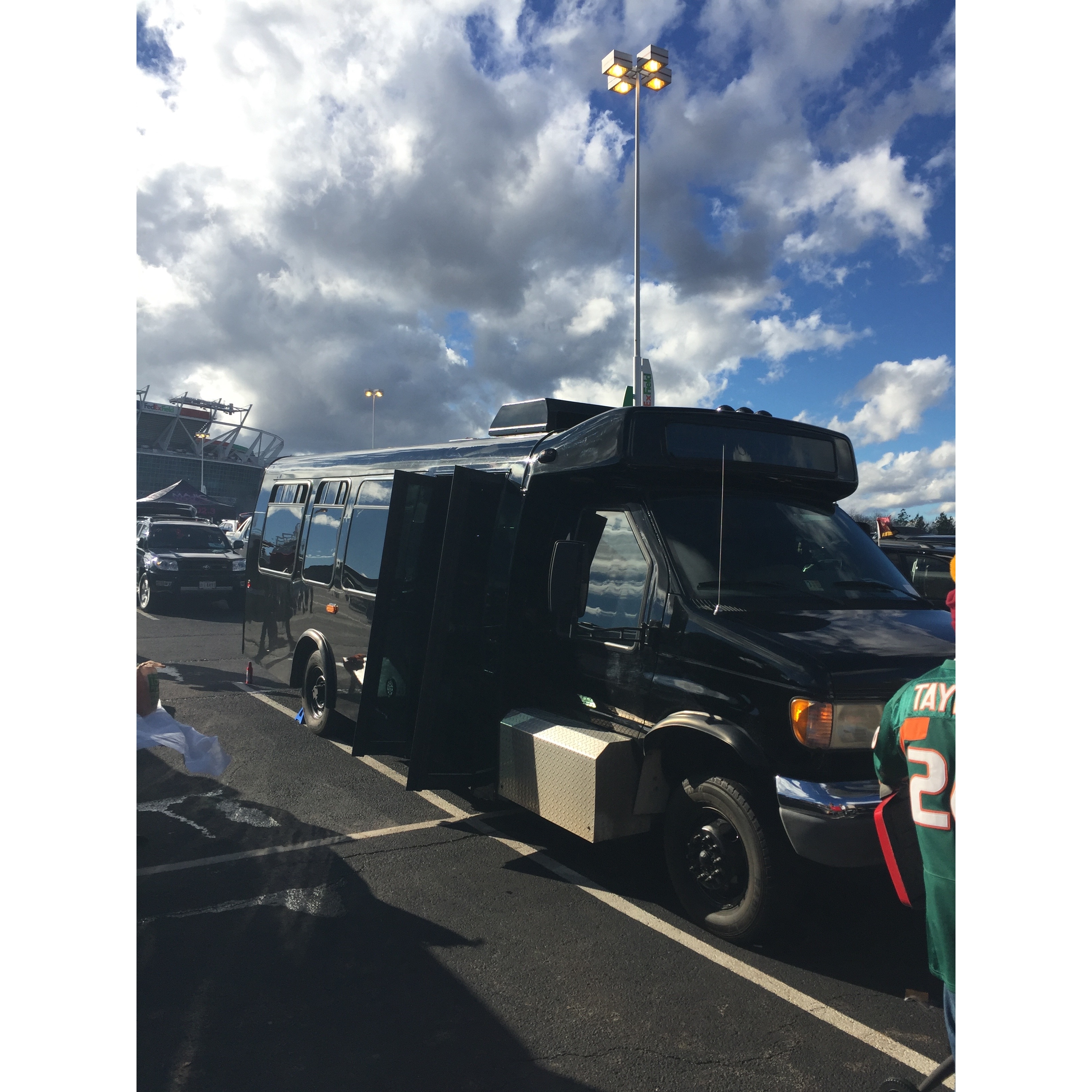 Xpress Limo, LLC