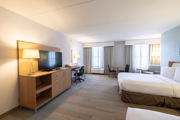 Images Holiday Inn Manahawkin/Long Beach Island by IHG